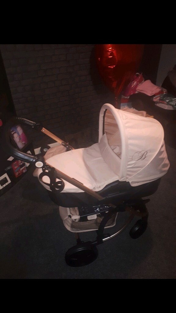 billie faiers mb200 travel system